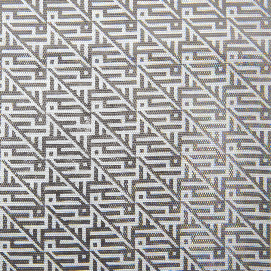 Darwish | Silver & Black | Close-up Silver